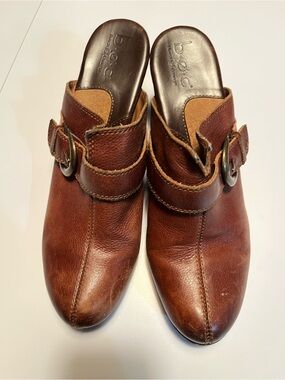 2 SAME FIT PAIRS TOGETHER (optional)! b.o.c. Brown + Tan Leather Clogs w/ Buckle